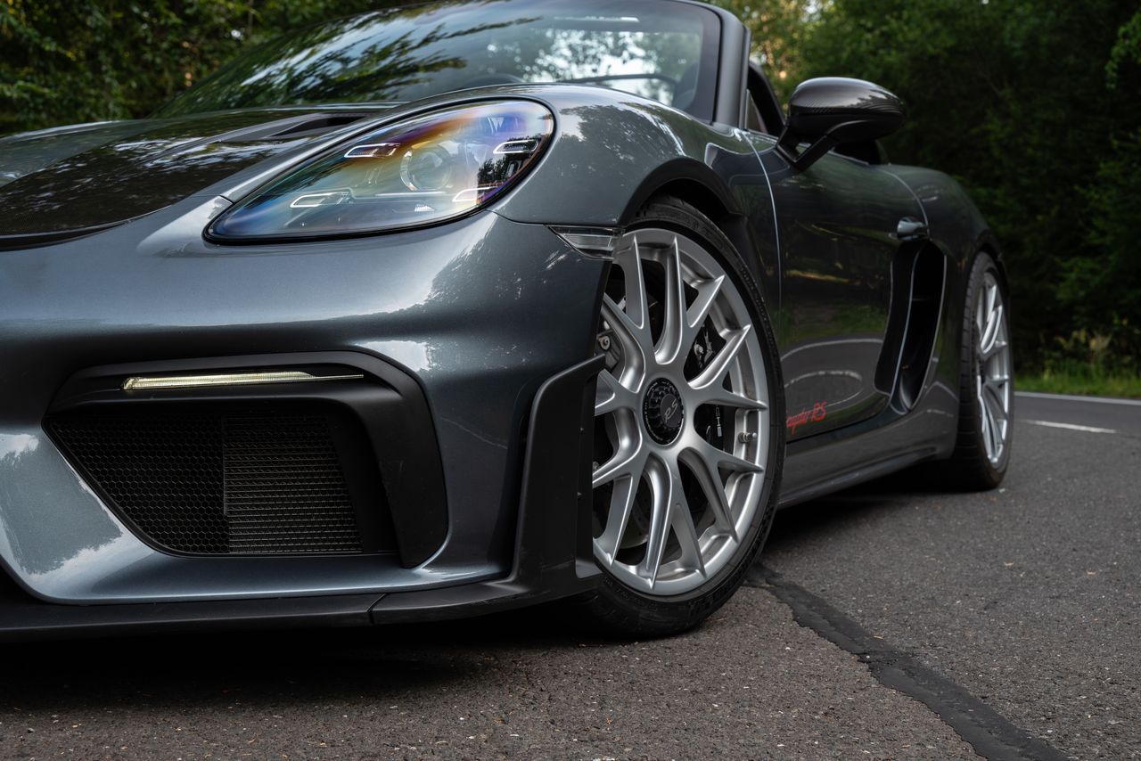 Porsche 718 Spyder RS