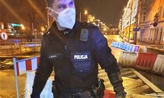 Wrocław. Utknął w błocie. "Wystawały już tylko ręce i głowa"