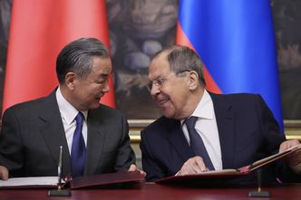 "Przyjaciele na zawsze". Współpraca między Rosją i Chinami się zacieśnia