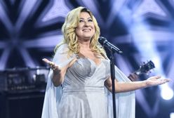 Wie, że nogi to jej największy atut. Ubezpieczy je na horrendalną sumę