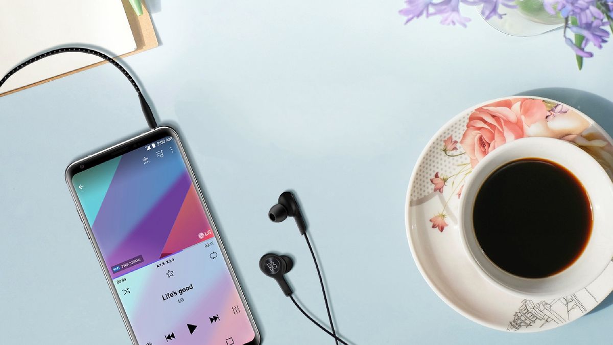 LG V30 w końcu w Polsce. Nie jest tanio, ale gratis w przedsprzedaży ratuje sytuację 1