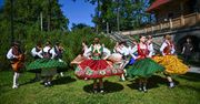 Zakopane: Międzynarodowy Festiwal Folkloru Ziem Górskich.