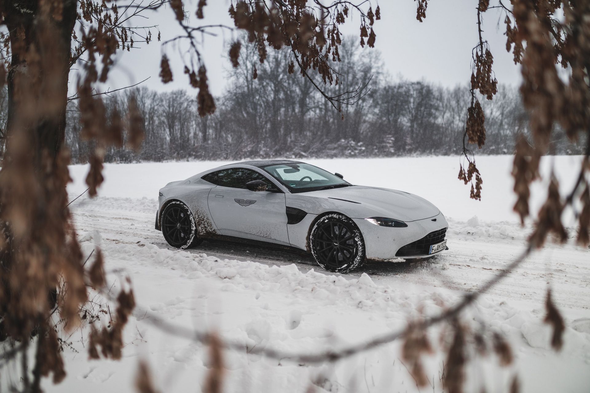 Aston Martin Vantage (2022)