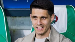 Bartosz Kapustka coraz bliżej odejścia z Legii. Sensacyjny kierunek