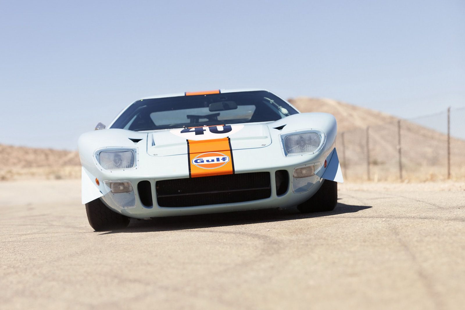 Ford GT40 Gulf/Mirage Lightweight z filmu z McQueenem [galeria] 10
