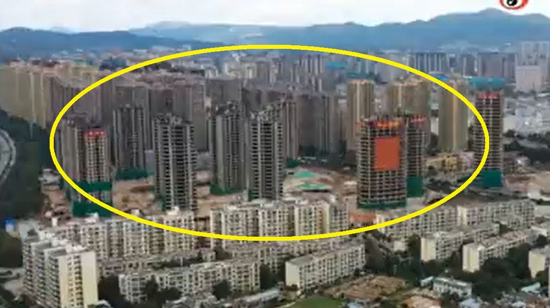 Wyburzenie bloków w Chinach