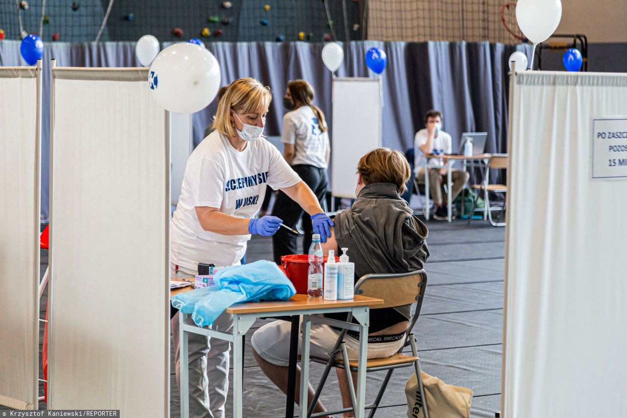 Szczepionka dla gospodarki. Pandemia zmusiła polityków, by wzięli się za pracę