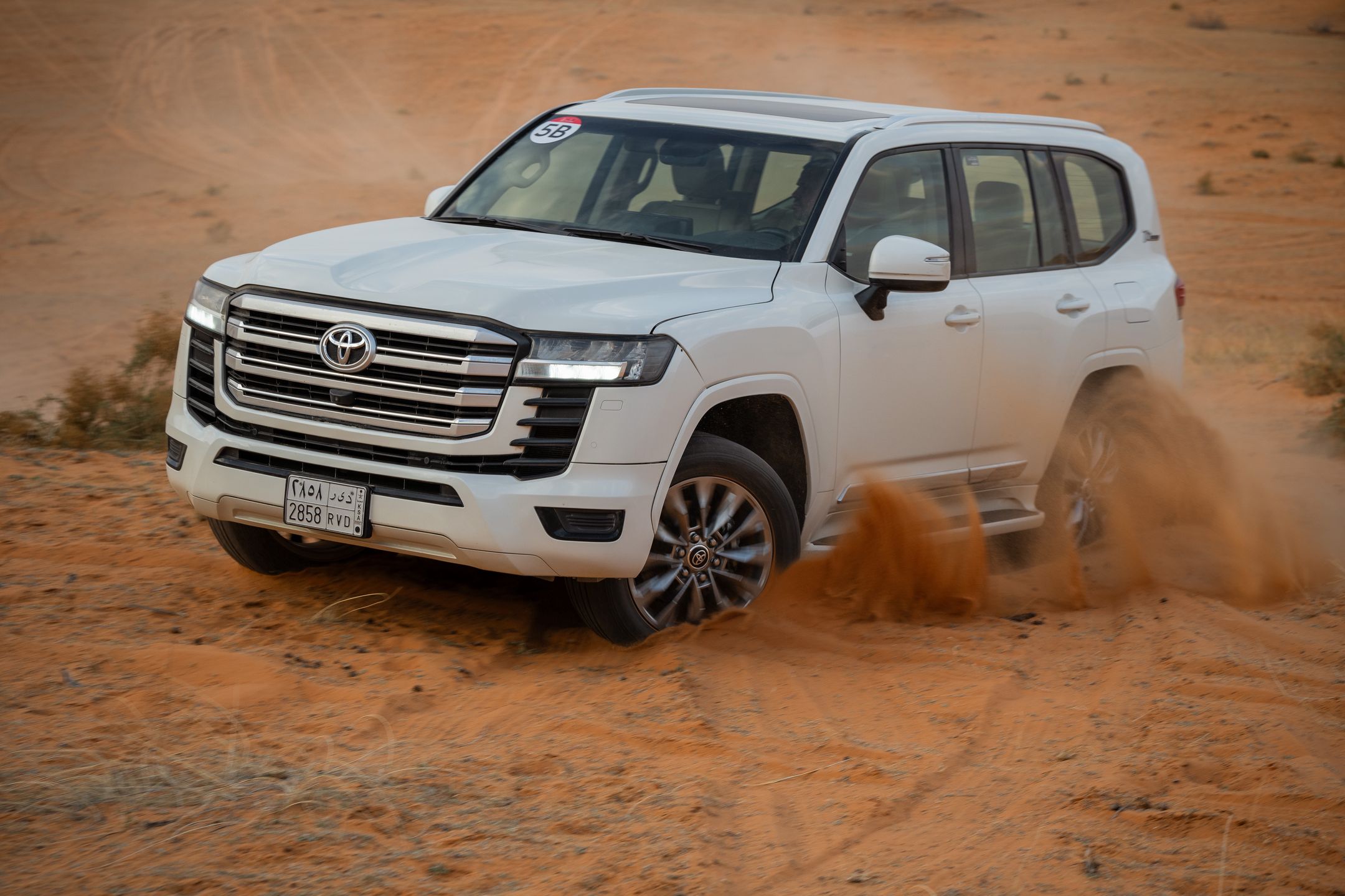 Toyota Land Cruiser 300
