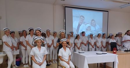 Kolejne pielęgniarki opuszczają Uczelnię z dyplomem