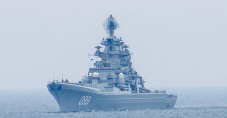 Duże manewry NATO. Obserwował je rosyjski krążownik atomowy