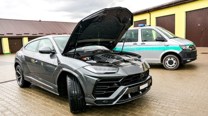 Kierowcy Urusa chciał pojechać samochodem na Ukrainę