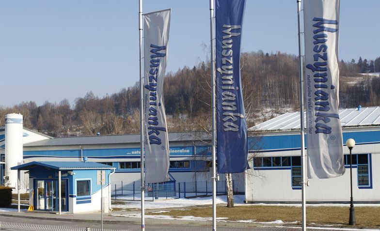 Problemy polskiego producenta wody mineralnej. Komisja Europejska pomoże Muszyniance