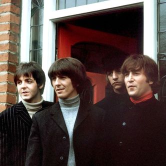 Sztuczna inteligencja słucha Beatlesów. Efekt?