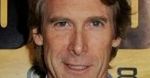 Michael Bay z nieumarłymi i robotami