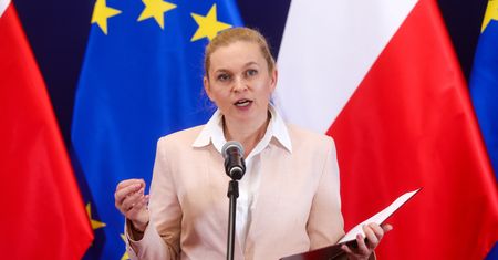 Spięcie na konferencji z Nowacką. "Minimum zachowania"