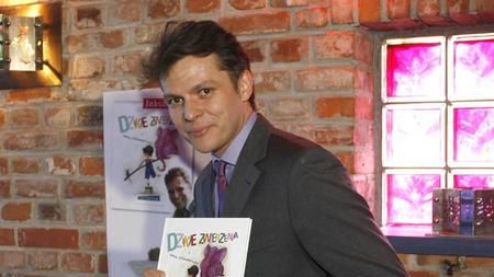 Jakub Przebindowski promuje książkę