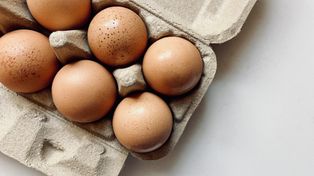 Jak gotować jajka, żeby były najzdrowsze? Zapamiętaj te rady dietetyków!