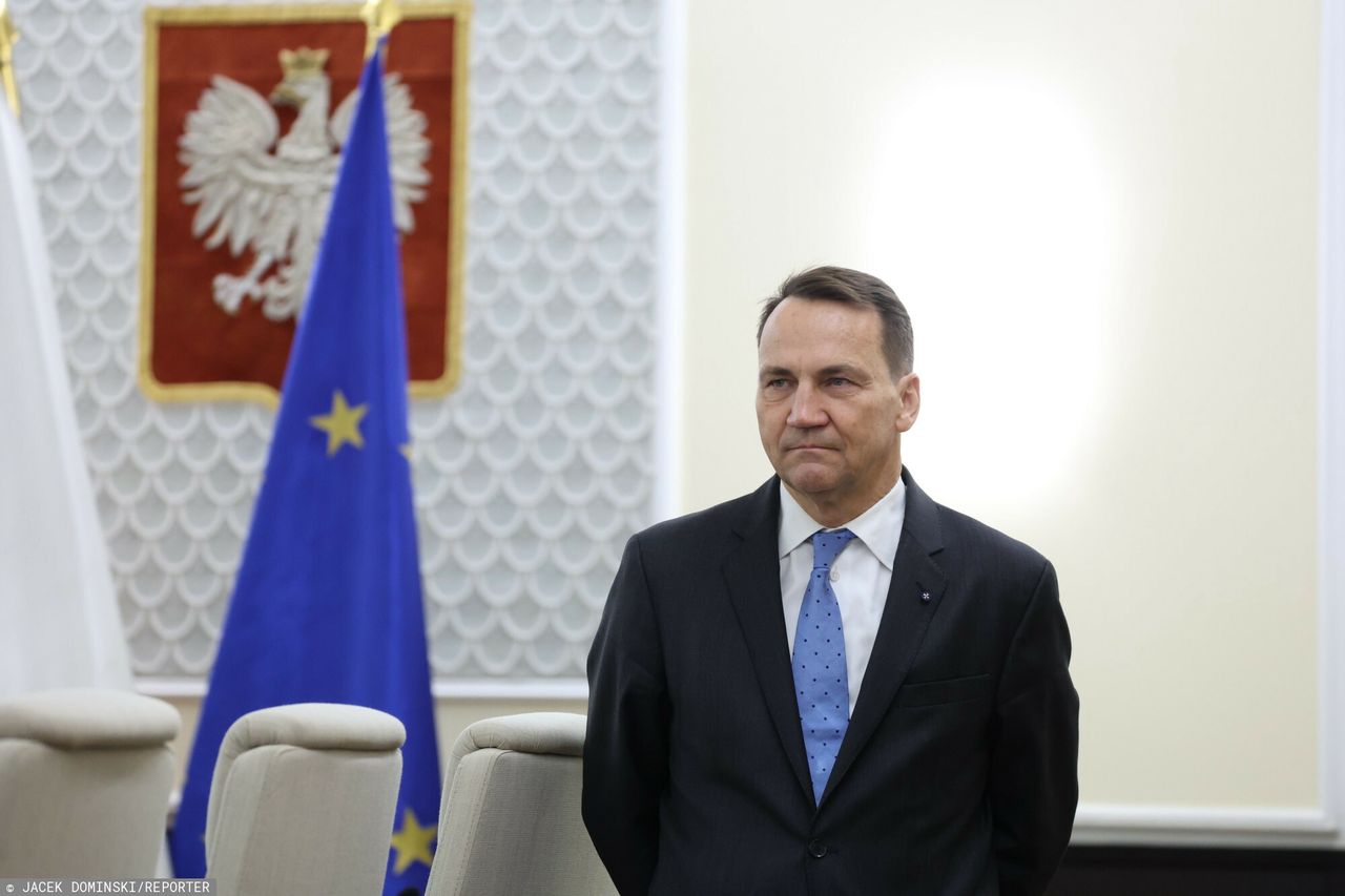 Sikorski zwołał briefing. Reaguje na wybory w USA