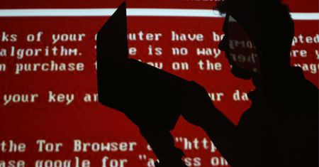 Ataki w sieci. UE chce traktować je jako wypowiedzenie wojny i odpowiadać bronią konwencjonalną