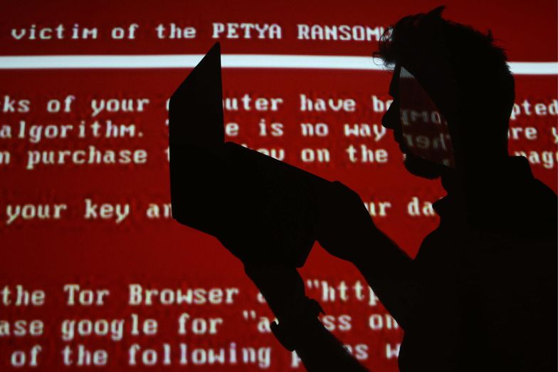 Atak z wykorzystaniem robaków WannaCry i Petya spowodował straty liczone w miliardach dolarów.
