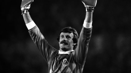 Piłkarze, którzy zdobyli Ligę Mistrzów - rozpoznaj ich na zdjęciach!