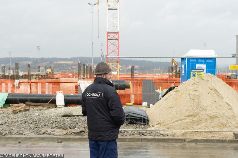 Na umowie-zlecenie często pracowali ochroniarze.