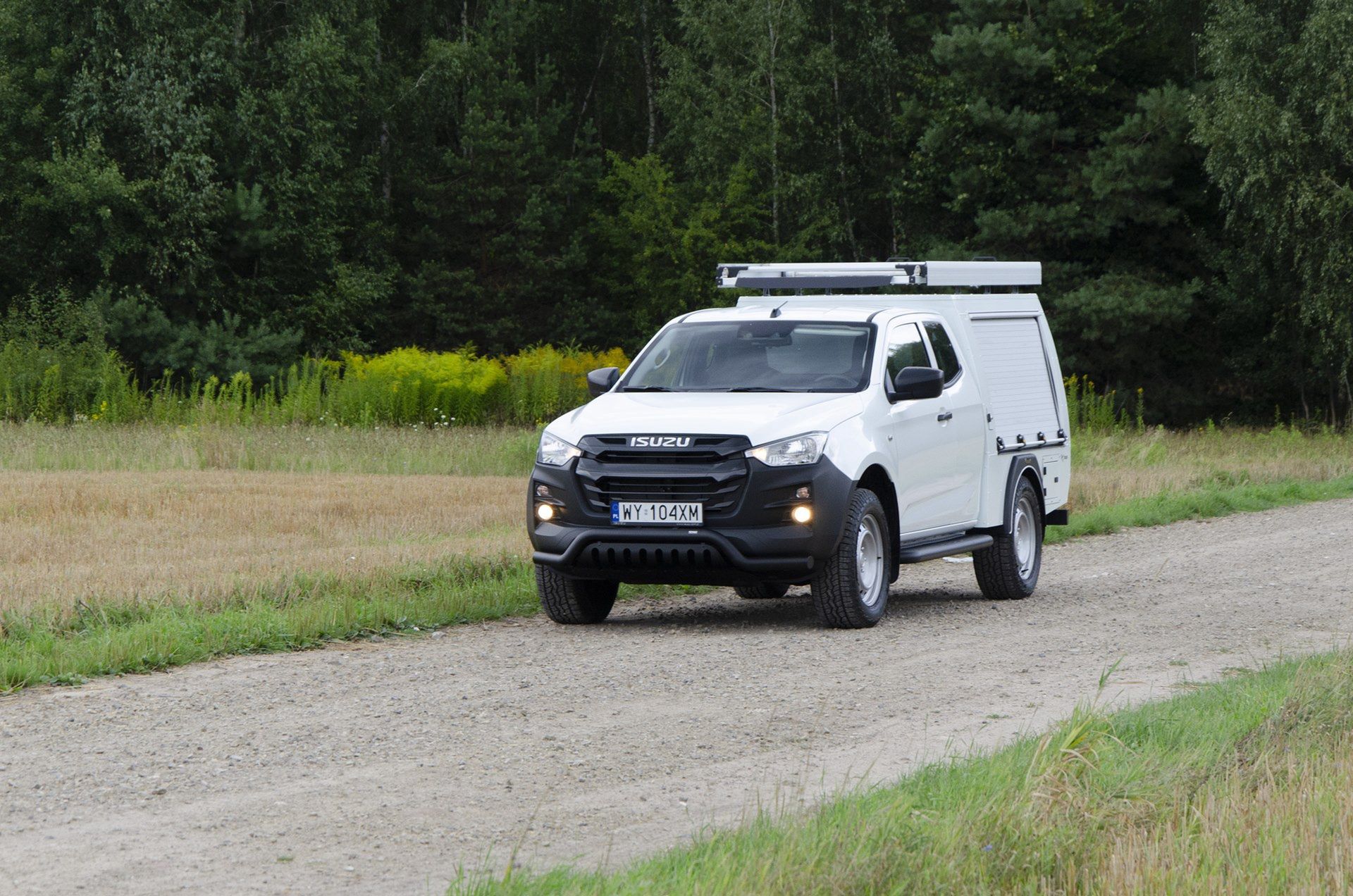 Isuzu D-Max z zabudową Steeler