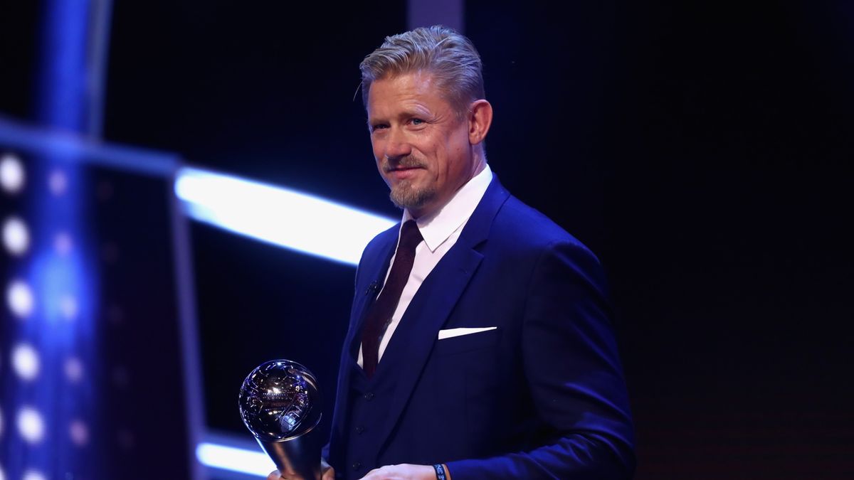 Getty Images /  Alexander Hassenstein - FIFA / Na zdjęciu: Peter Schmeichel