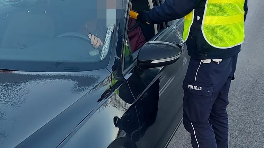 Zatrzymane do kontroli auto