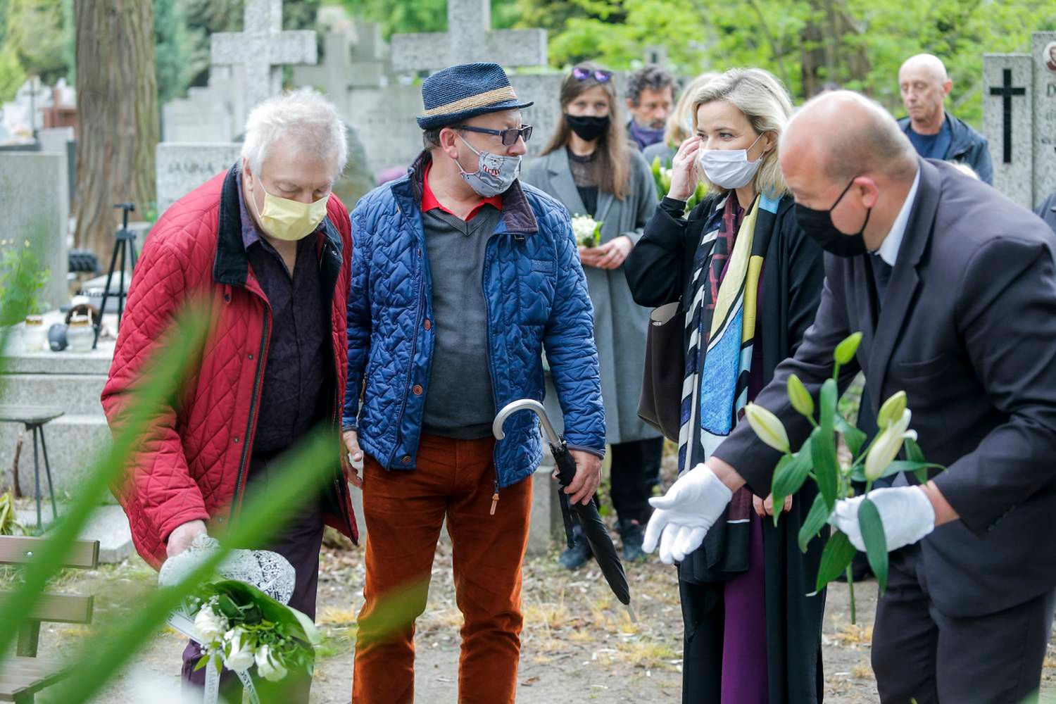 Monika i Zbigniew Zamachowscy na pogrzebie Łapińskiego