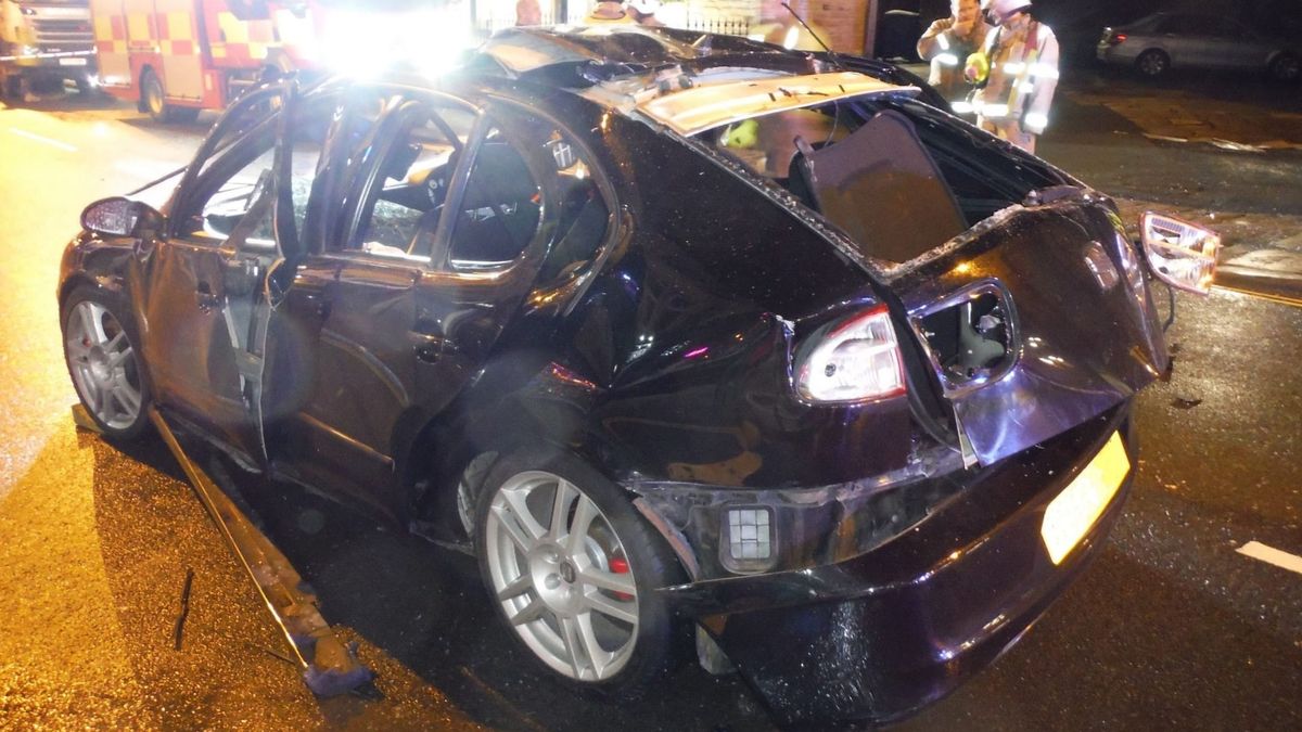 Seat, w którym rozpylono odświeżacz powietrza został całkowicie zniszczony.