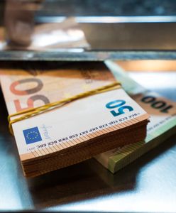 Fałszywe banknoty. Oszukali obcokrajowca na 300 tys. euro