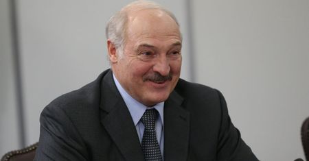 Cimoszewicz: Sankcje UE wobec Białorusi nie są zbyt poważne