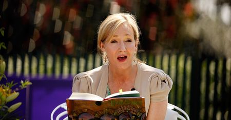 Kosmiczna cena. Za tyle wystawiono pierwsze wydanie książki "Harry Potter i Kamień Filozoficzny"!