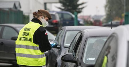 Koronawirus w Polsce. Żołnierze mieli walczyć z COVID-19 na pierwszej linii frontu. Sami są zakażeni