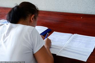 Mieli dorobić do pensji, dostają grosze. Urzędnicy narzekają na wnioski 300+