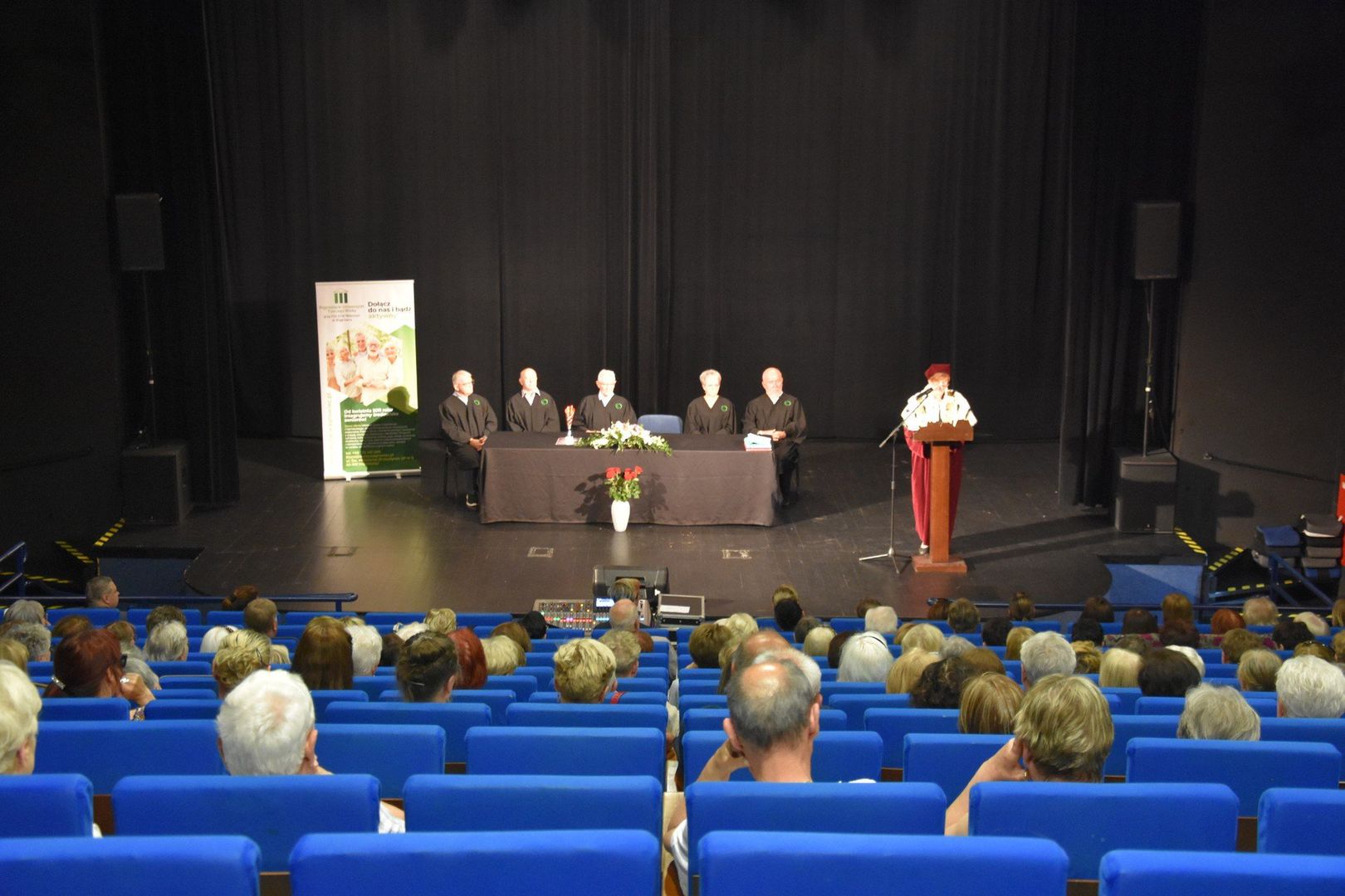Uroczyste roku akademickiego 2024/2025 studentów Wągrowieckiego Uniwersytetu Trzeciego Wieku