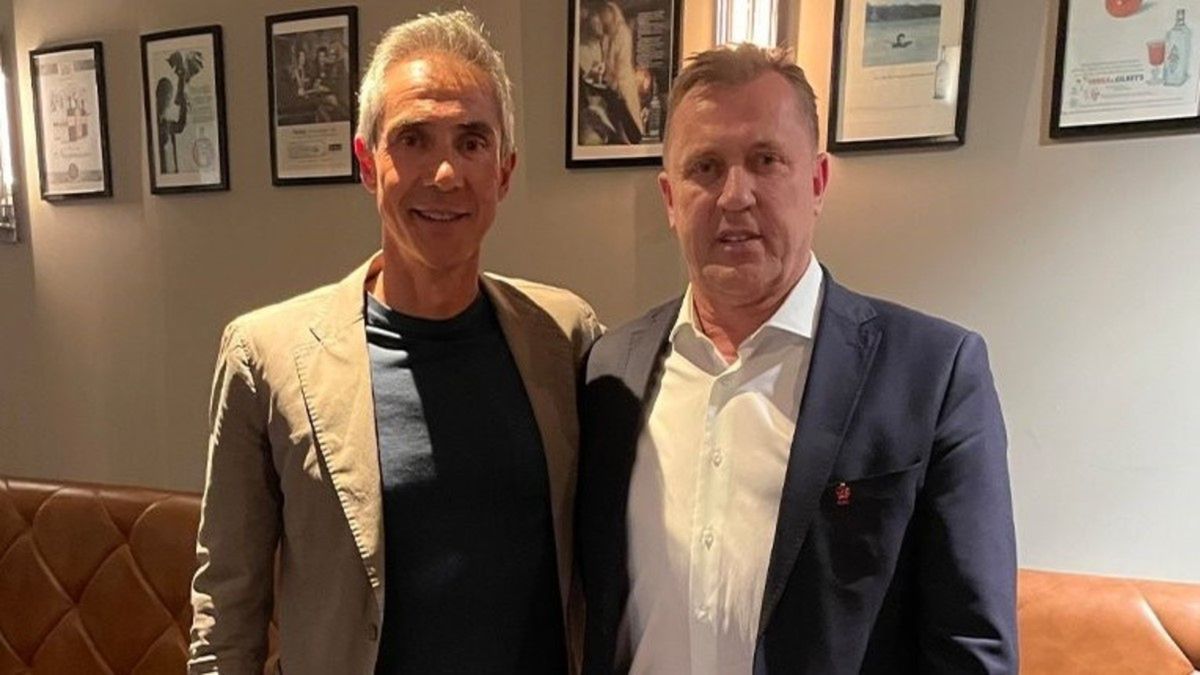 Twitter / LaczyNasPilka / Na zdjęciu: Paulo Sousa i Cezary Kulesza