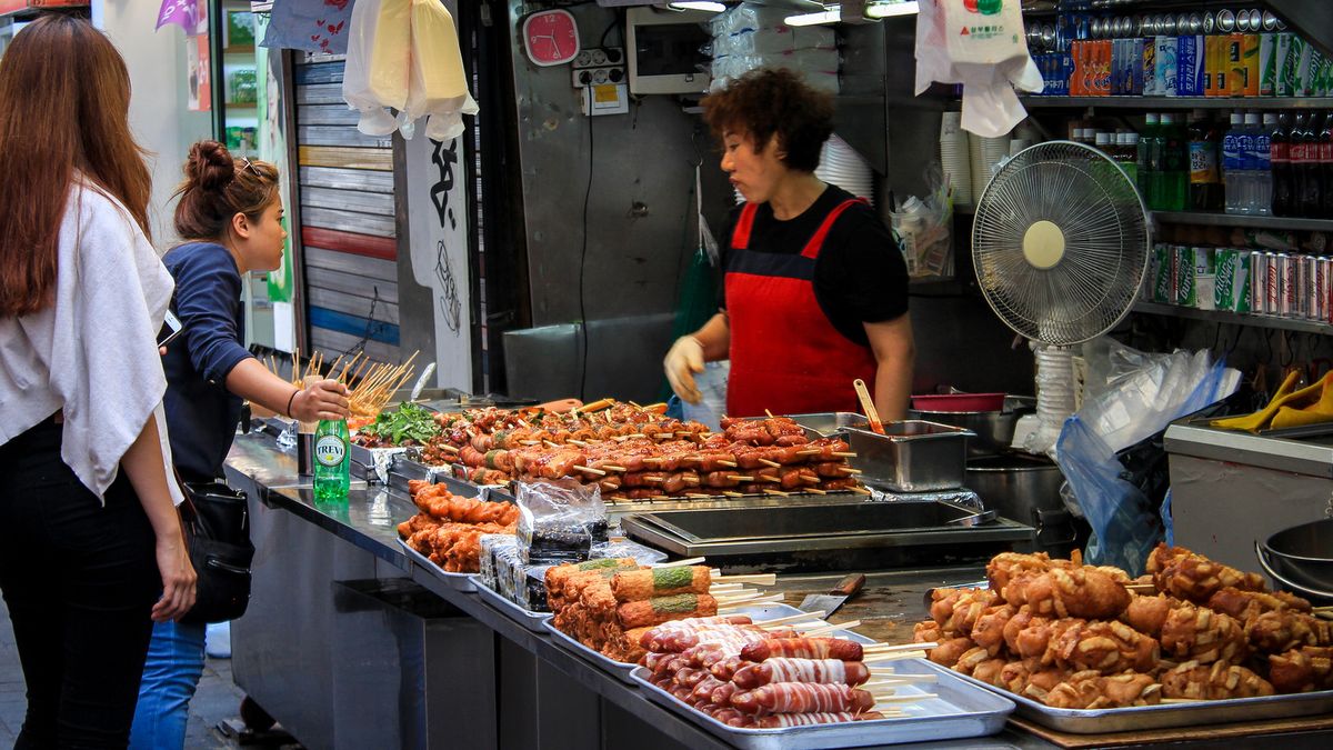 Koreańczycy w szoku po odberaniu pierwszej wypłaty po skróceniu czasu pracy
