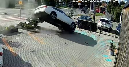"Kadr jak z GTA". Niesie się nagranie z Wrocławia