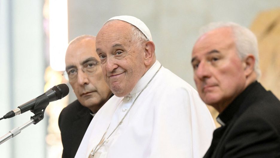 Temporary
Pope Francis meets with Roman priests ordained for less than ten years in Rome, Italy, on May 29, 2024. Pope Francis continues his series of meetings with the clergy of his Diocese, speaking with a group of recently-ordained priests about pastoral issues. The encounter was hosted by the Pious Disciples of the Divine Master, an order of religious sisters, and the Pope received an affectionate welcome from the nuns, amidst greetings, gifts, and blessings. Photo by (EV) Vatican Media/ABACAPRESS.COM
Vandeville Eric/ABACA