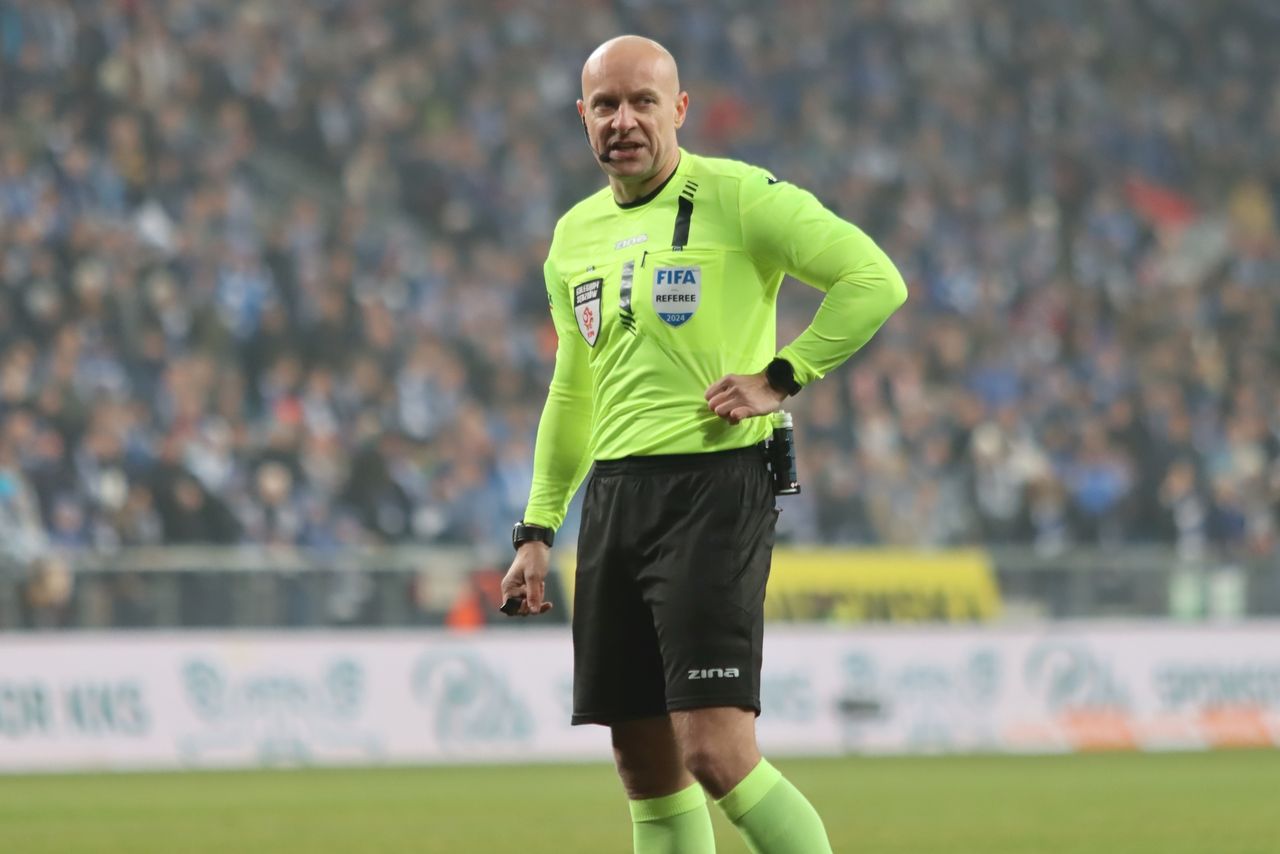 "Co się dzieje?!". Nie mogli uwierzyć w decyzję Marciniaka