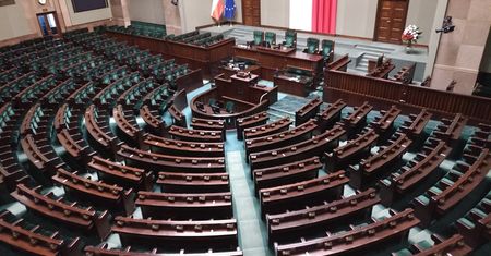 Sejm. Harmonogram obrad 24 kwietnia. Przed posłami pierwszy dzień posiedzenia