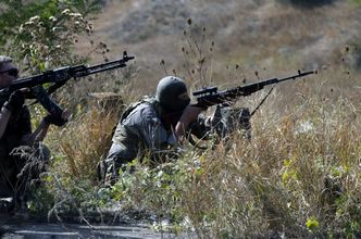 Wojna na Ukrainie. USA obiecują pomoc wojskową i humanitarną