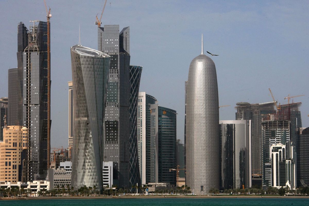 Katar ma problemy z walutą. Kurs riala ostro w dół