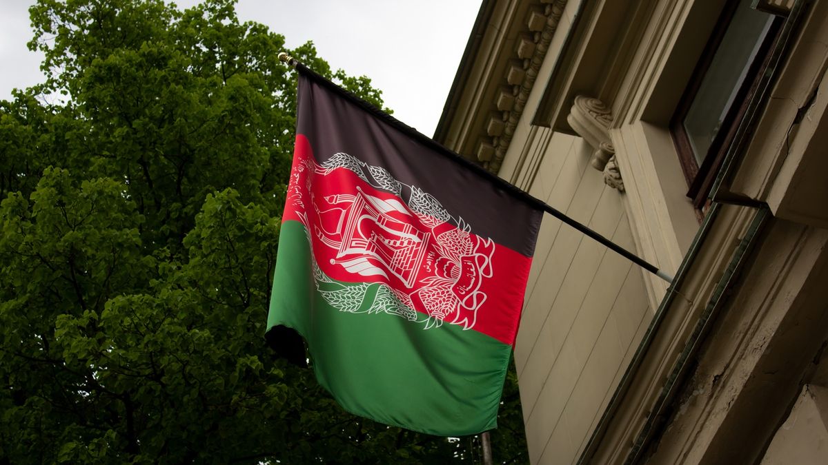 Getty Images / Na zdjęciu: flaga Afganistanu