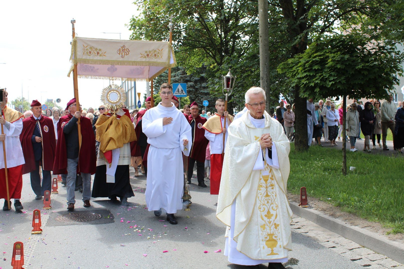 Procesja Bożego Ciała Parafii św. Józefa Oblubieńca NMP w Słupsku.