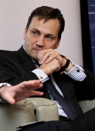 Radosław Sikorski po raz pierwszy w roli marszałka Sejmu