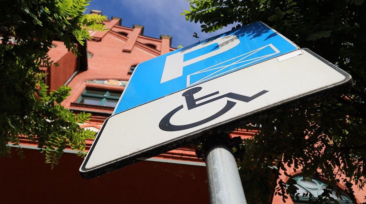 Chojnice: Będą zmiany w strefie płatnego parkowania