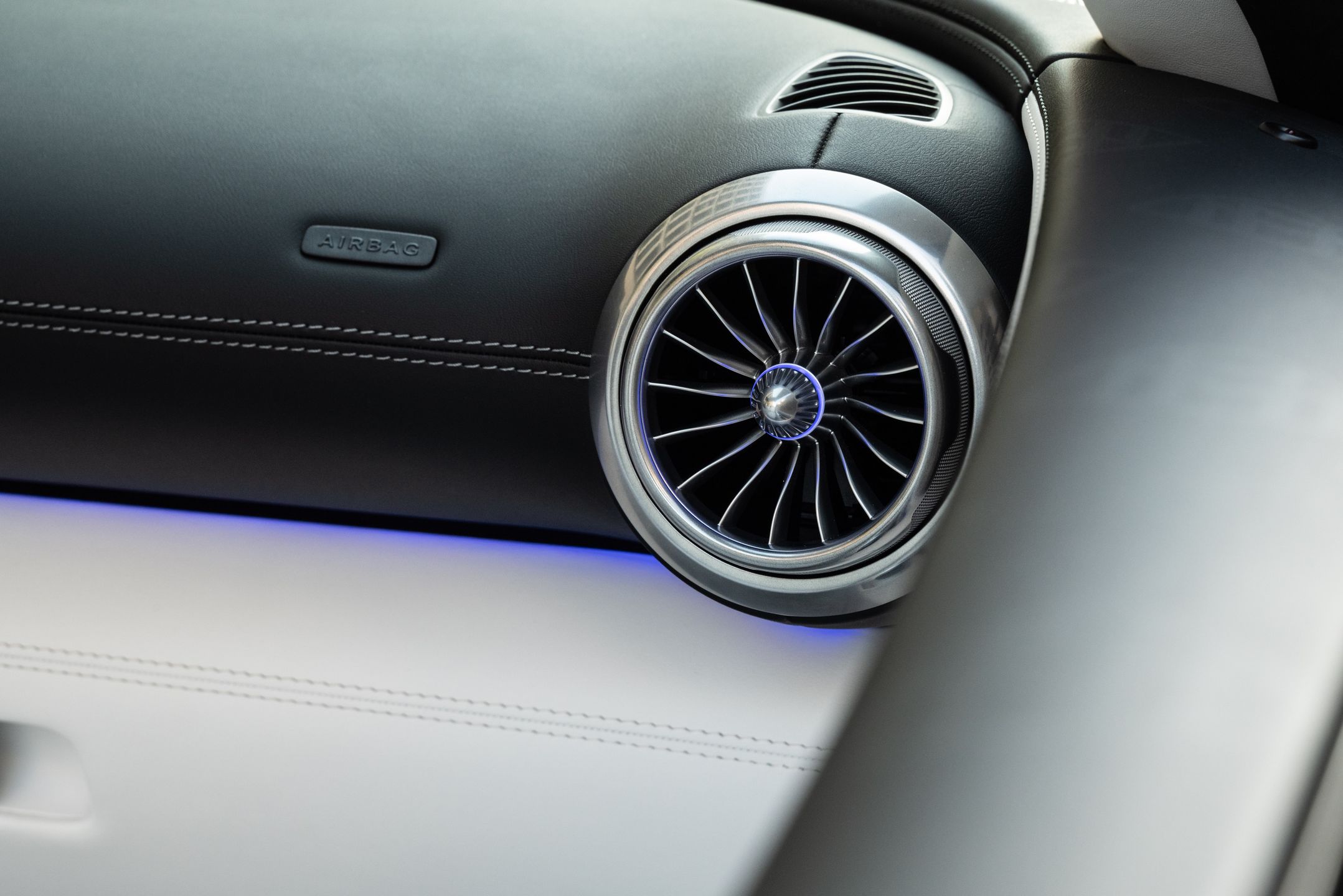 Mercedes-Maybach SL 680 Monogram Series